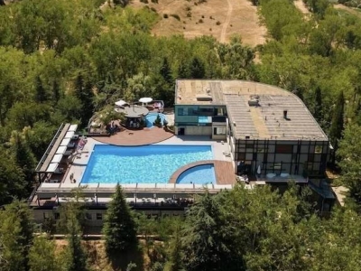 NIRVANA HOTEL & SPA 